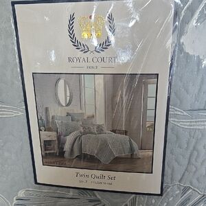 Twin Quilt Set - Blue